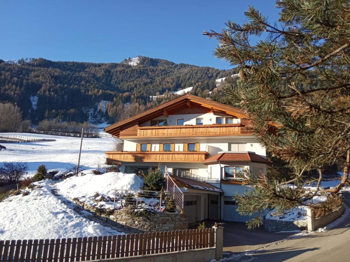 Pramstaller Apartments San Lorenzo di Sebato Luaran gambar