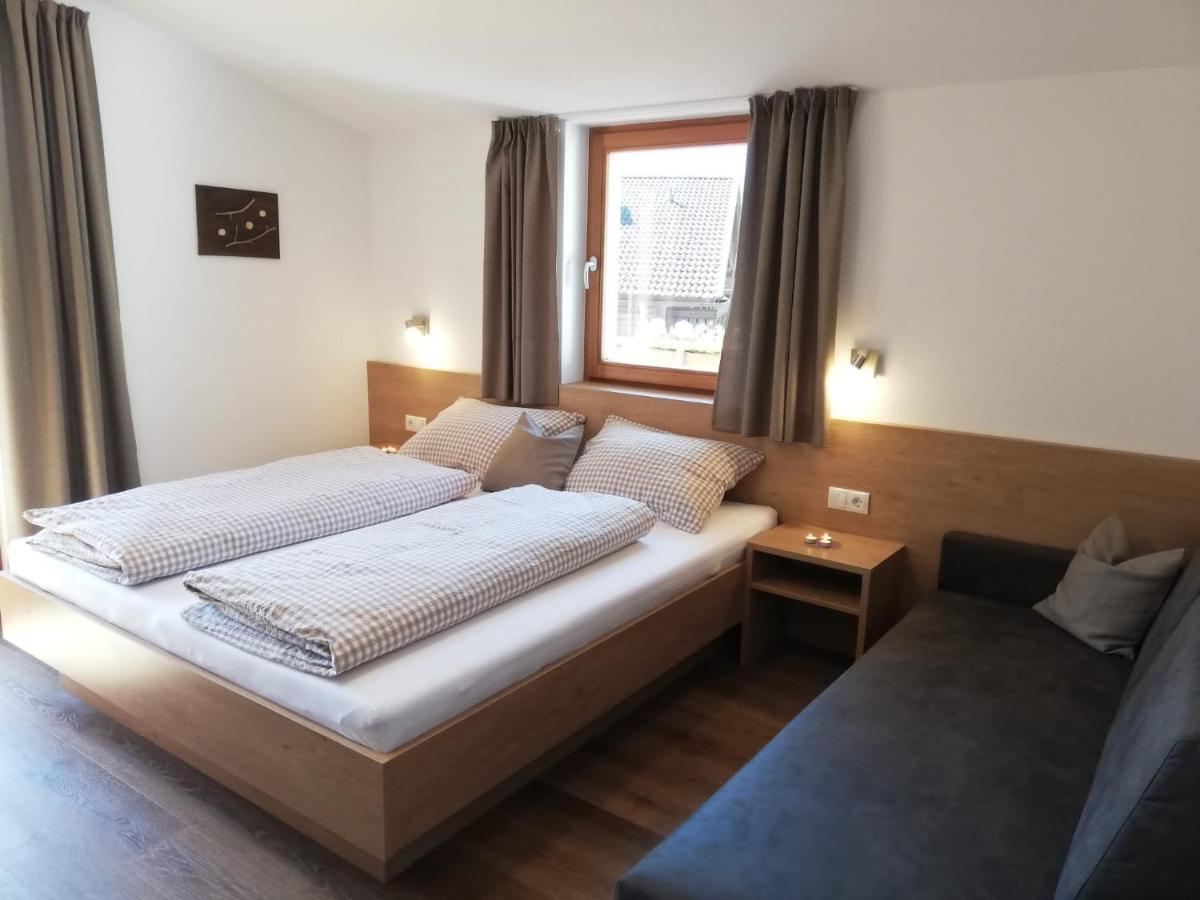 Pramstaller Apartments San Lorenzo di Sebato Luaran gambar