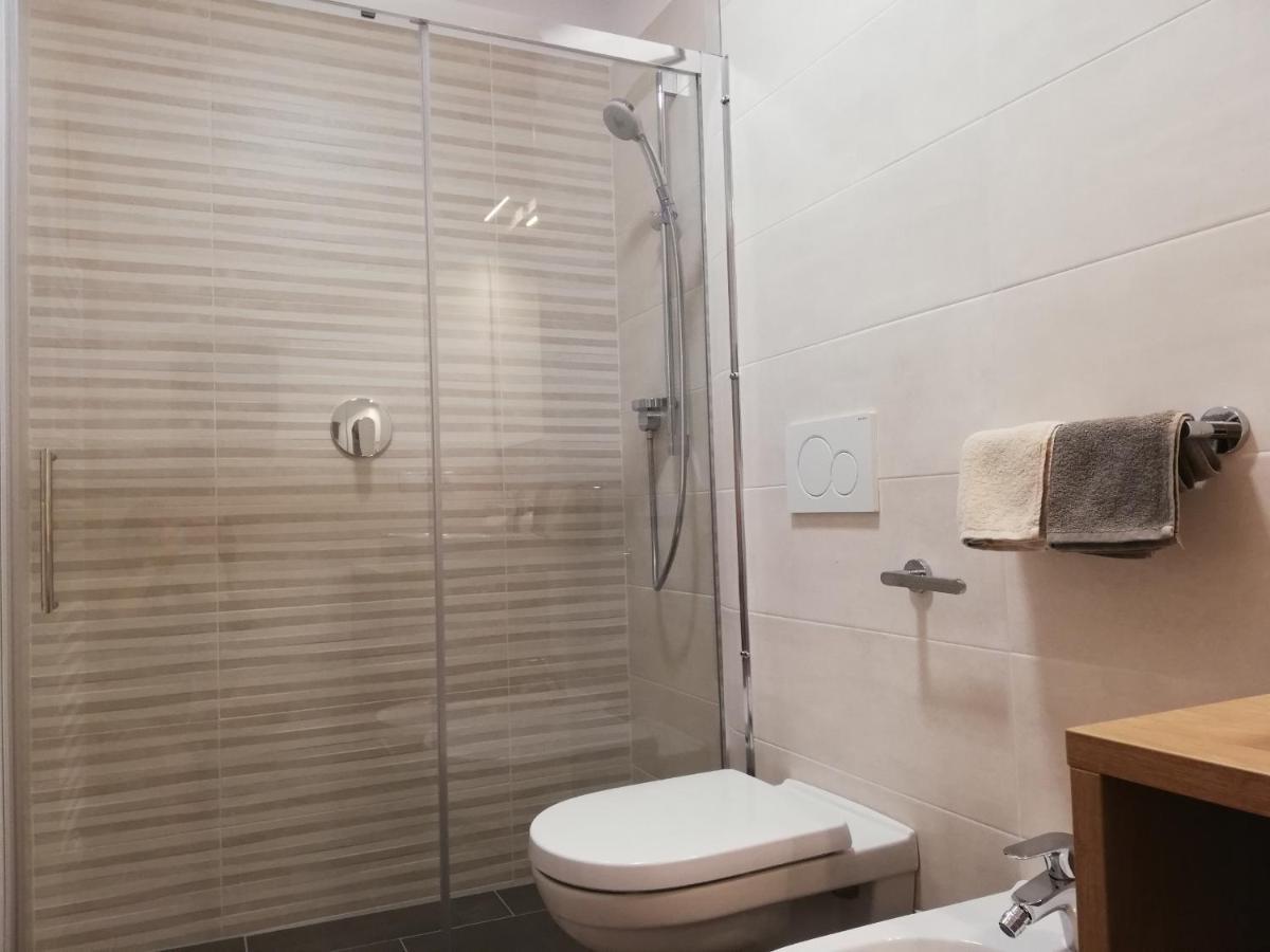 Pramstaller Apartments San Lorenzo di Sebato Luaran gambar