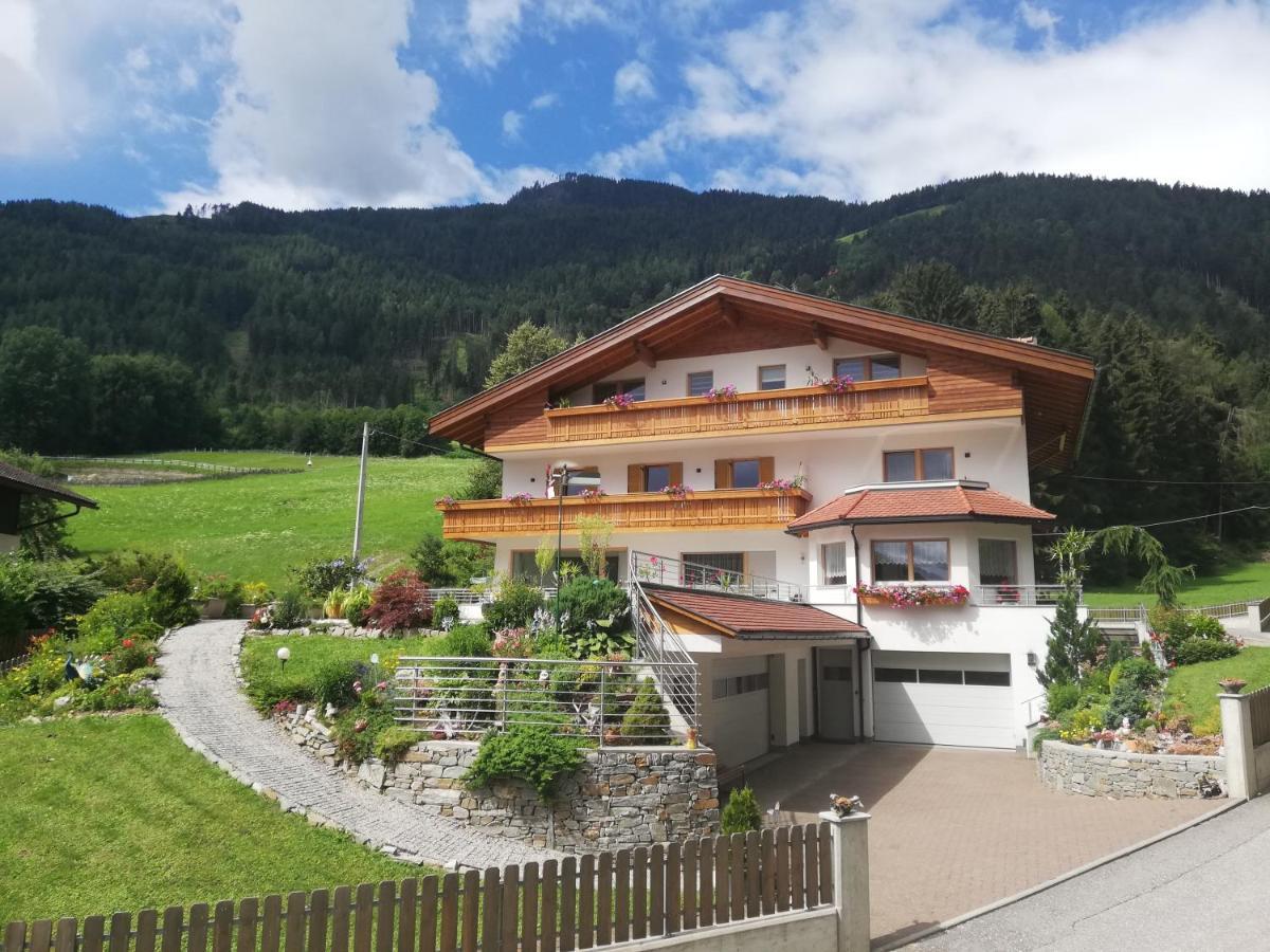 Pramstaller Apartments San Lorenzo di Sebato Luaran gambar