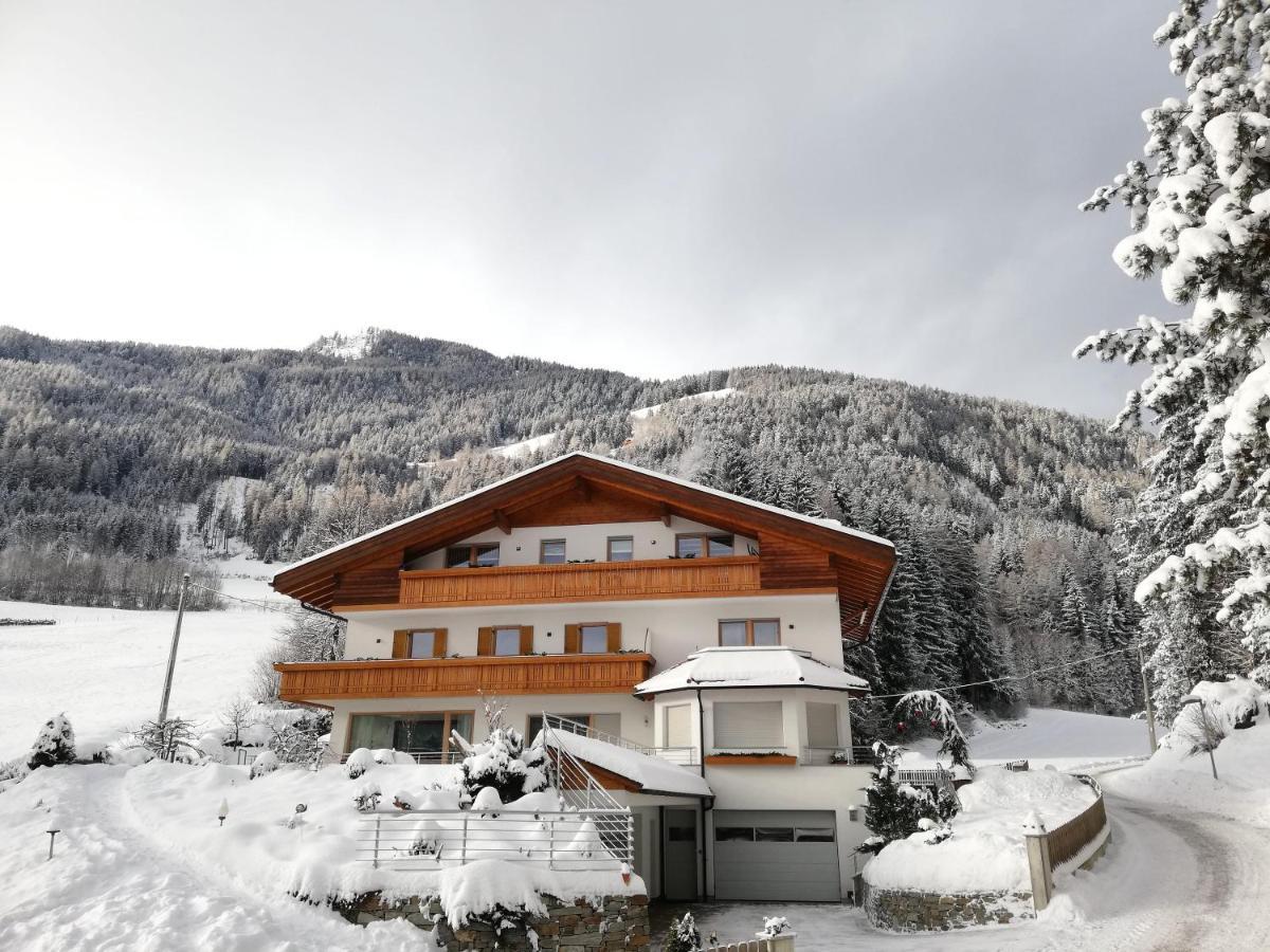 Pramstaller Apartments San Lorenzo di Sebato Luaran gambar