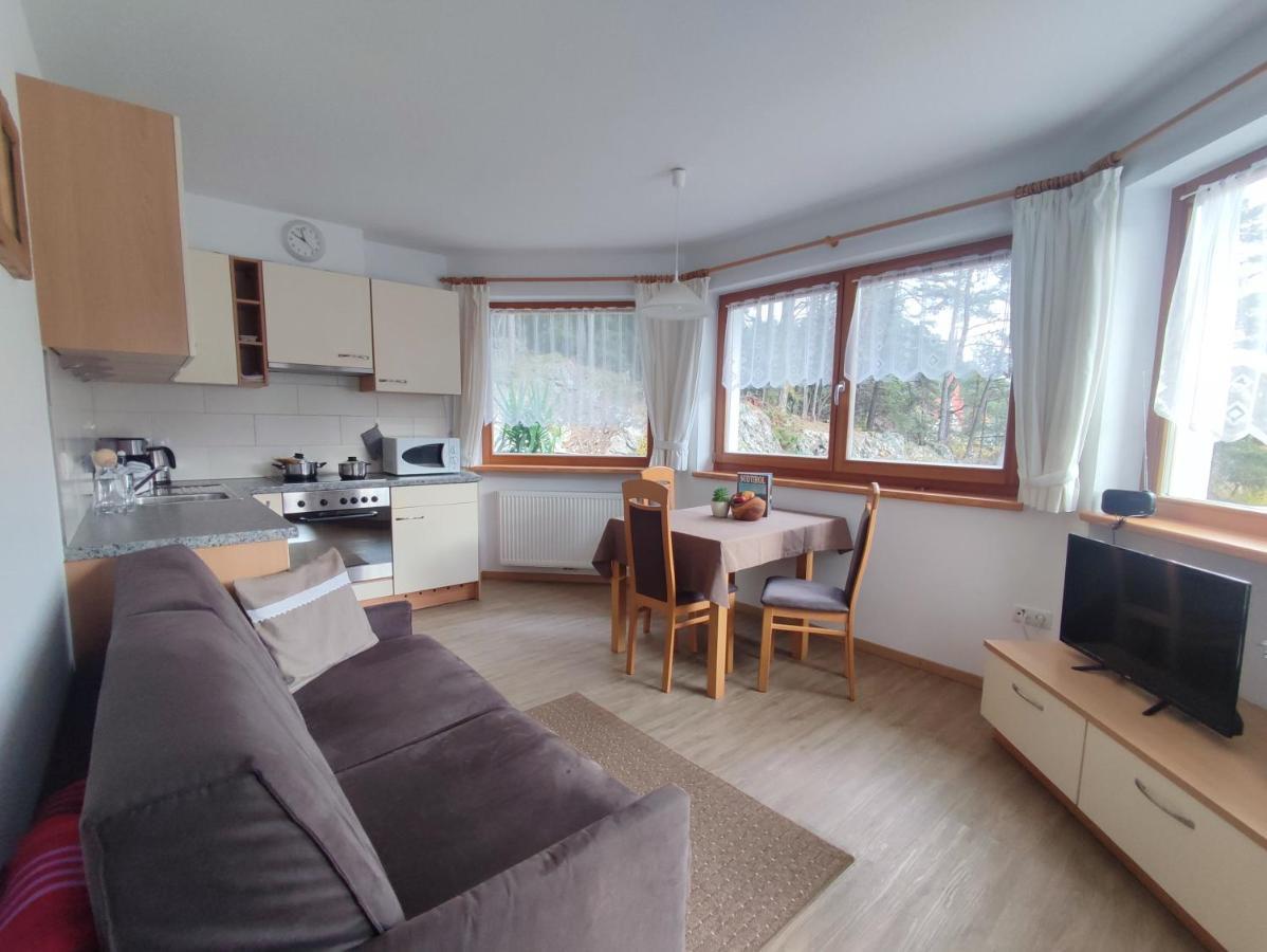 Pramstaller Apartments San Lorenzo di Sebato Luaran gambar